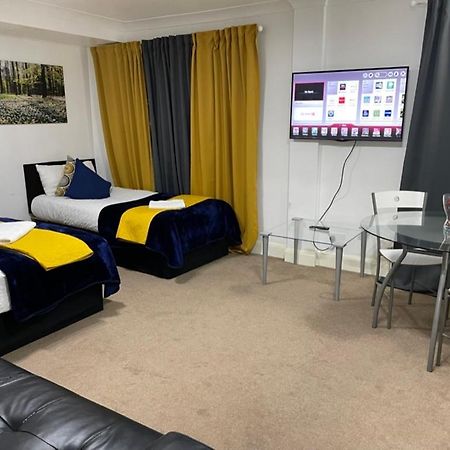 2 Bedrooms Modern Central London Apartment, Full Kitchen, 5 Minutes Tube Station 外观 照片