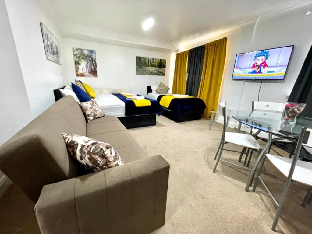 2 Bedrooms Modern Central London Apartment, Full Kitchen, 5 Minutes Tube Station 外观 照片